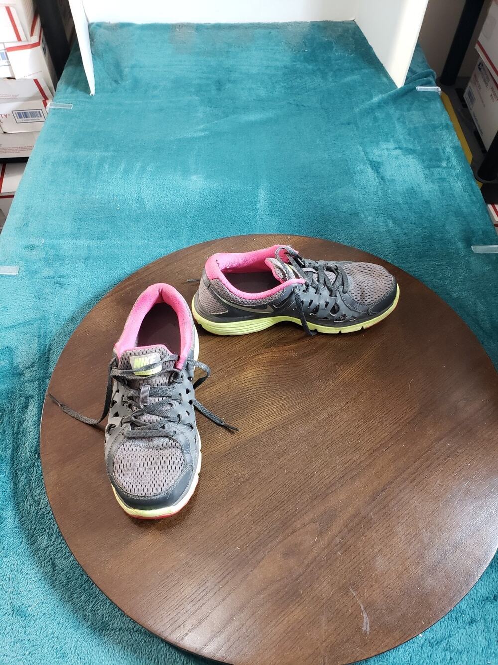 Nike Dual Fusion Run 2 Shoes Size 6.5 Womens Gray Pink Gym Running 599564-009
